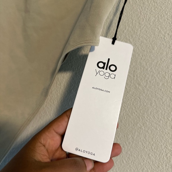 Alo Sleek Back Bodysuit. XS size . New with tags - Picture 7 of 10